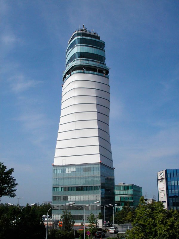 Torre del Aeropuerto de Viena