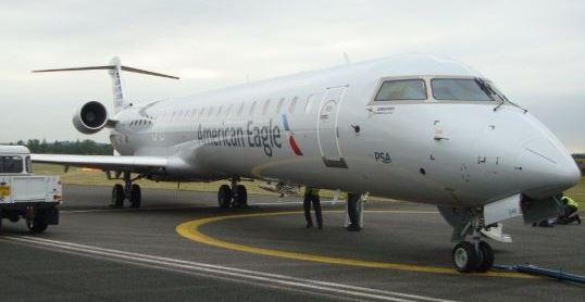 Bombardier exhibe el CRJ900 NextGen