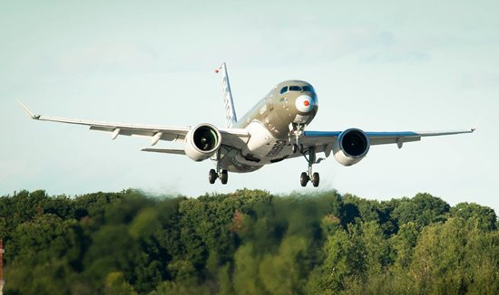 Despegue del CSeries 100 el pasado 7 de septiembre / Foto: Bombardier