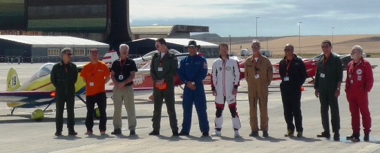 Pilotos y jueces de la carrera celebrada en Lleida en 2014