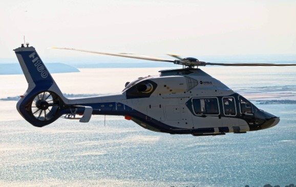 Primer vuelo del H160 / Airbus Helicopters