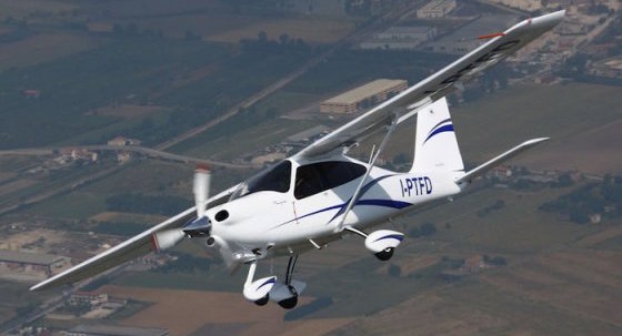 Tecnam P2010, avión de cuatro plazas que se comercializa desde principios de 2015