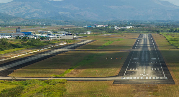 Aeropuerto INternacional de Tocumen (Panamá) / Wikipedia