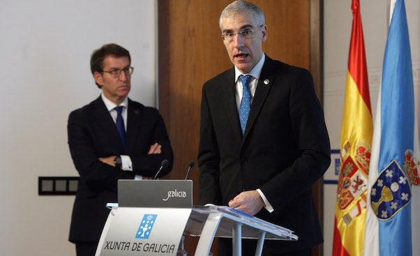 El presidente de la Xunta y el titular de Economía, Empleo e Industria, en la rueda de prensa / Xunta de Galicia